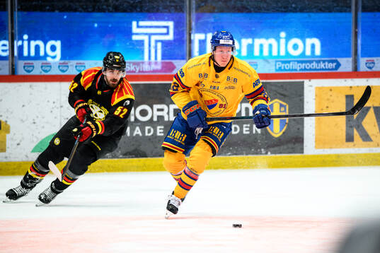 Brynäs Jack Kopacka och Djurgårdens Colby Sissons