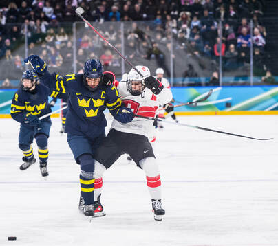 Anna Kjellbin of Sweden and Lara Stalder of Switzerland in