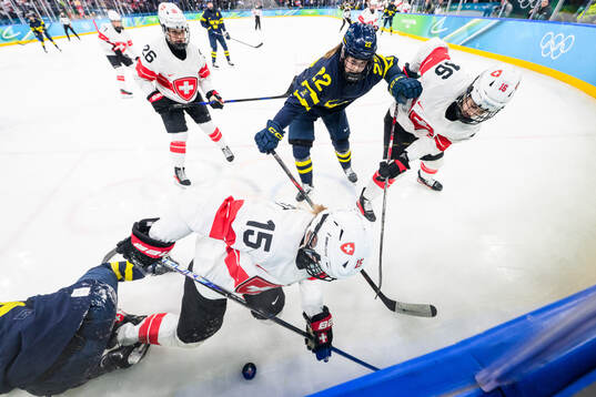 Laure Meriguet, Naemi Herzig, Nicole Vallario of