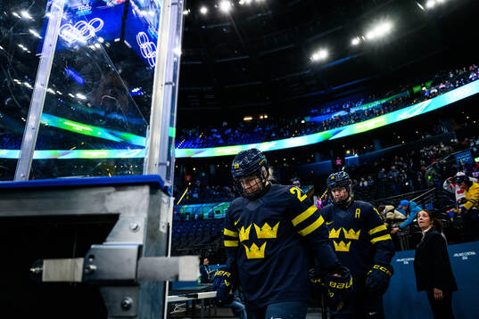 Lina Ljungblom and Sara Hjalmarsson of Sweden