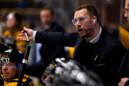 Skellefteås assisterande tränare Andreas Falk