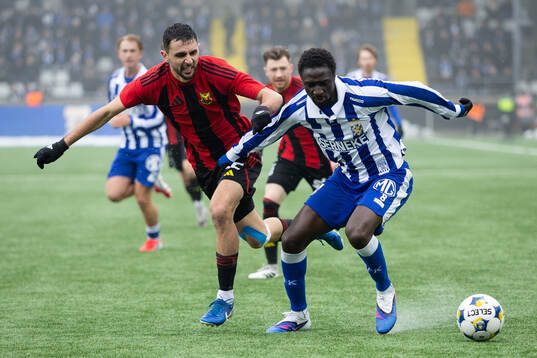 Östersunds Amar Begic och IFK Göteborgs Imam Jagne