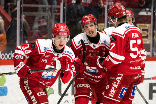 Timrås Alfons Freij jublar