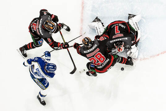 Leksands Andro Kaderli och Örebros Filip Berglund och