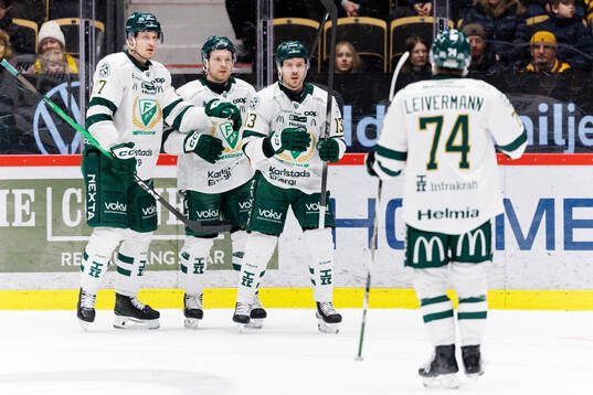 Färjestads Joel Kellman jublar