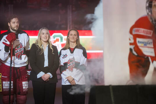 Hyllning för Modos Olivia Carlsson som firades med en