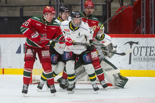 Modos Milton Gästrin och Östersunds Daniel Öhrn med