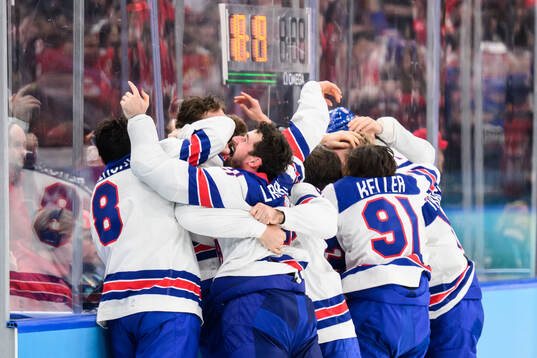 Players of USA celebrate