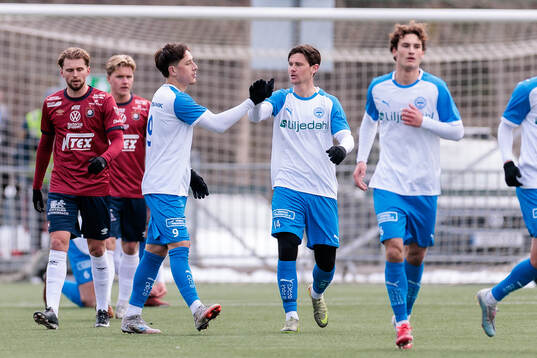 Värnamos Kai Meriluoto och Marcus Antonsson  jublar