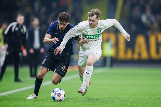 AIKs Taha Ayari och Västerås Victor Wernersson