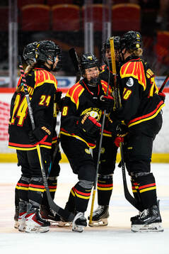 Brynäs Jenniina Nylund jublar