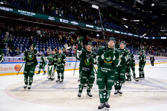 Färjestads spelare jublar