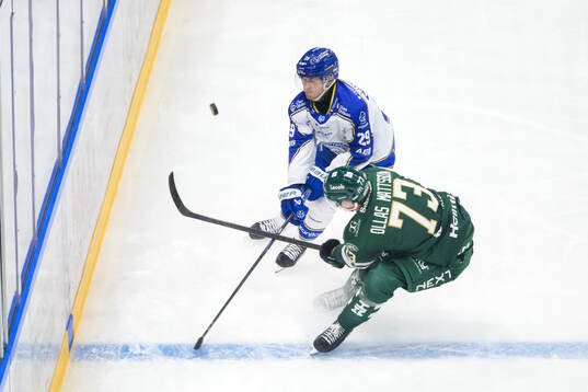 Leksands Michael Lindqvist och Färjestads Adam Ollas