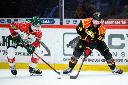 Frölundas Jacob Peterson och Brynäs Johan Larsson