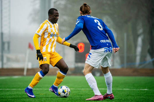 IFK Göteborgs Saidou Alioum Moubarak och Trelleborgs Oskar