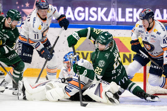 Växjös målvakt Ludvig Persson och Färjestads Per Åslund