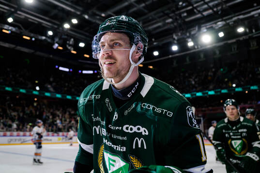 Färjestads Joel Kellman jublar