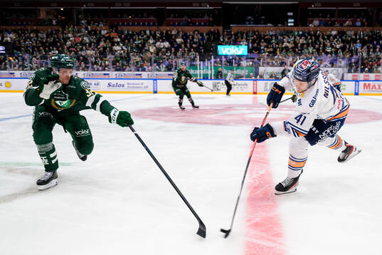 Färjestads Magnus Nygren och Växjös Ludvig Nilsson