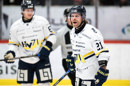 HV71s Mattias Tedenby reagerar