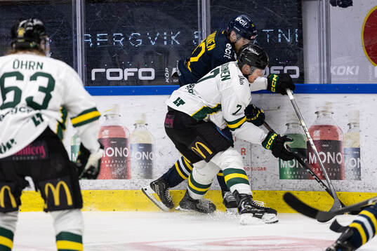 Östersunds Joel Olkkonen och Södertäljes Viktor Liljegren