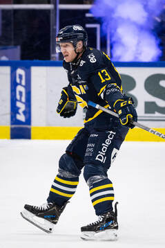 Södertäljes Henrik Eriksson jublar