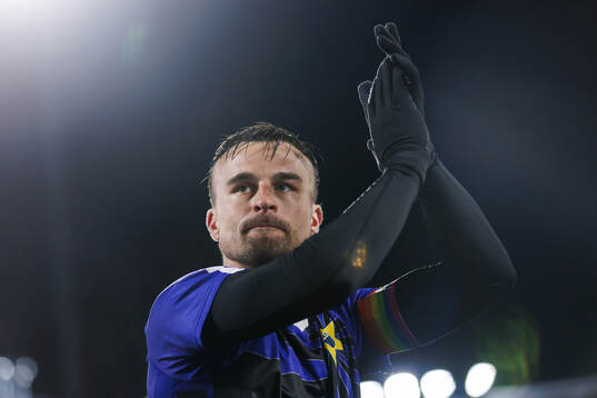 Sirius Henrik Rönnlöf Castegren jublar