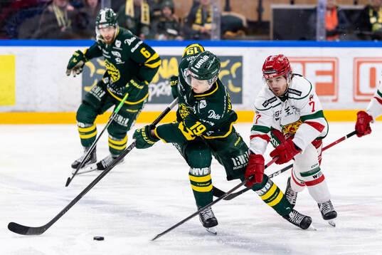 Björklövens Liam Dower Nilsson och Moras Ethan De Jong