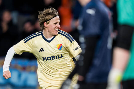 Djurgårdens Jeppe Okkels jublar