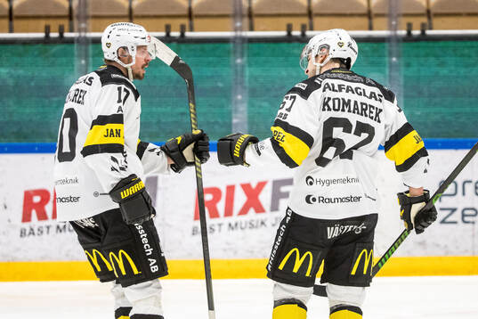 Västerås Jimmie Jansson och Konstantin Komarek jublar