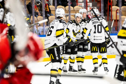 Västerås Konstantin Komarek jubel