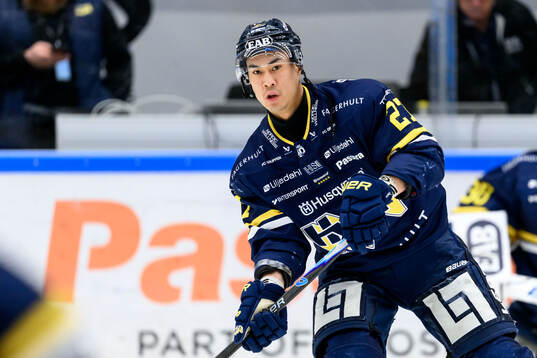 HV71s Jonathan Ang