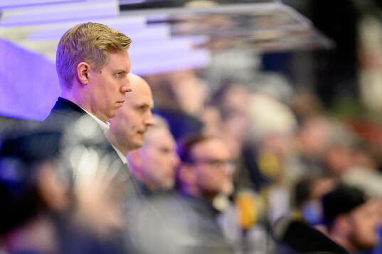 HV71s tränare Anton Blomqvist