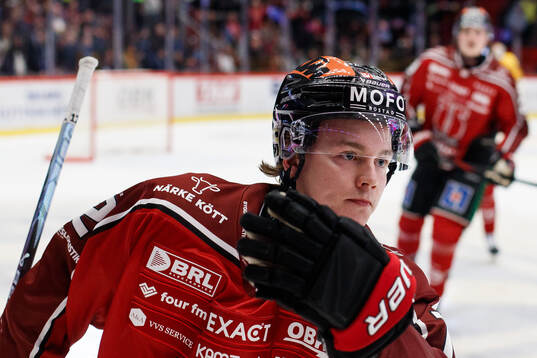 Örebros Noah Steen jublar