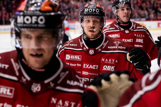 Örebros Kalle Kossila jublar vid 3-1