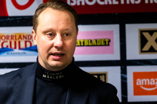 Örebros assisterande tränare Marcus Weinstock på