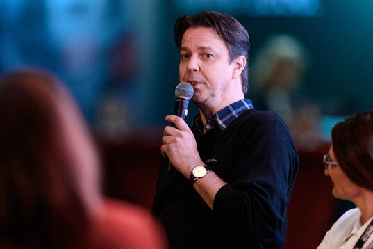 Henrik Larsson, Utbildningsansvarig FIFH vid ett panelsamtal