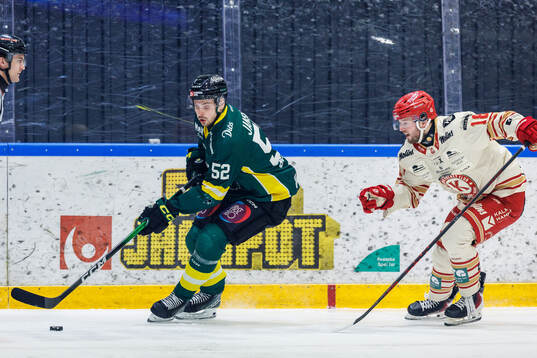 Bla gjennom flere bilder av Ishockey, Hockeyallsvenskan, Östersund - Kalmar