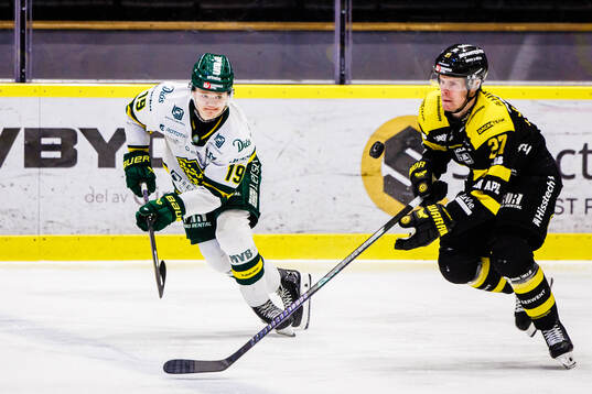 Björklövens Liam Dower Nilsson och Västerås Carl
