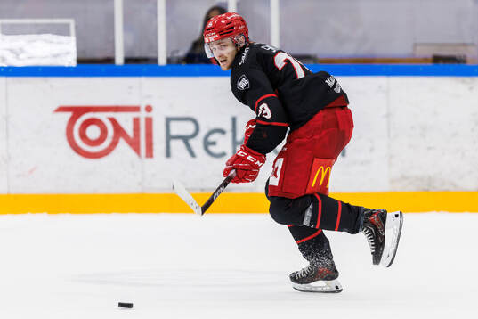 Almtunas Lukas Smith