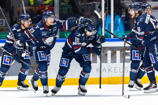 Linköpings Remi Elie jublar