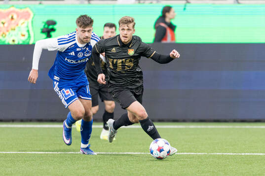 GAISs Kevin Holmén och IFK Norrköpings Tim Prica