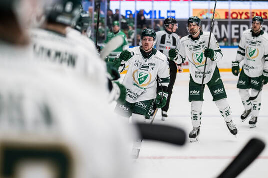 Färjestads Joel Kellman jublar