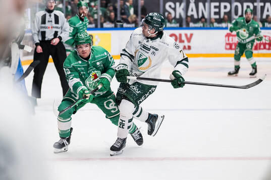 Rögles Karson Kuhlman och Färjestads Viktor Lodin