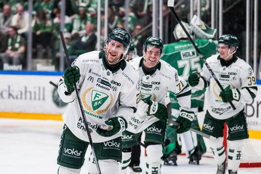 Färjestads Per Åslund jublar