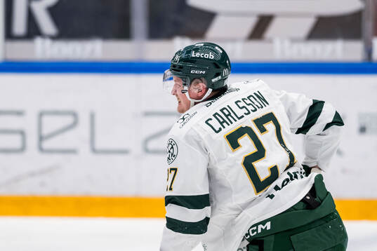 Färjestads Gabriel Carlsson har ont