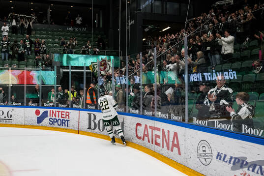 Färjestads Per Åslund jublar