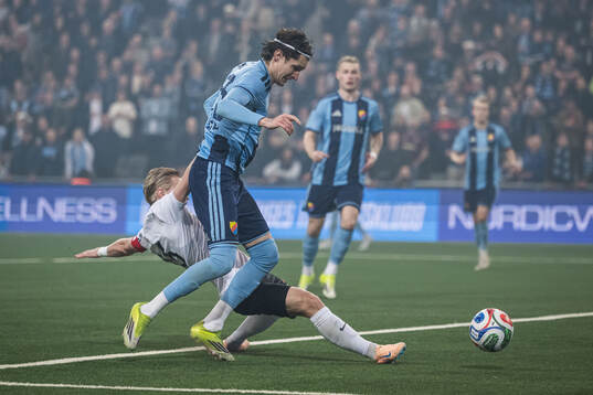 Brommapojkarnas Simon Strand och Djurgårdens Nino Zugelj