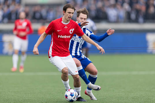 Degerfors Kazper Karlsson och IFK Göteborgs Filip Ottosson