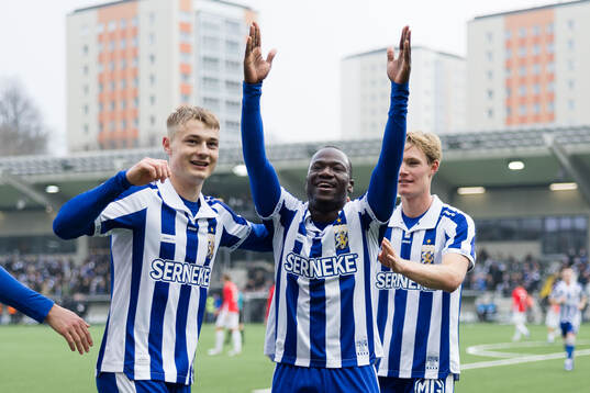 IFK Göteborgs Saidou Alioum Moubarak jublar med David