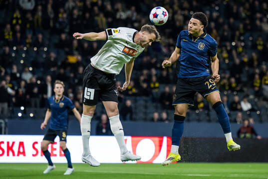 Häckens Johan Hammar och AIKs Kevin Filling